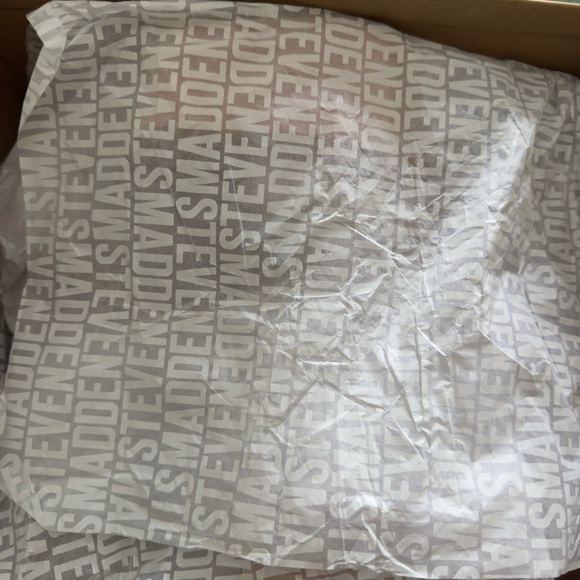 NIB size 10 Steve Madden “Trixie” clear and nude Super High Platform sandals. - Picture 6 of 7